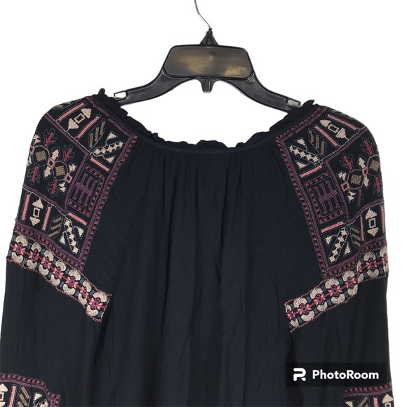 American Eagle Black Embroidered Peasant Top - Picture 9 of 12